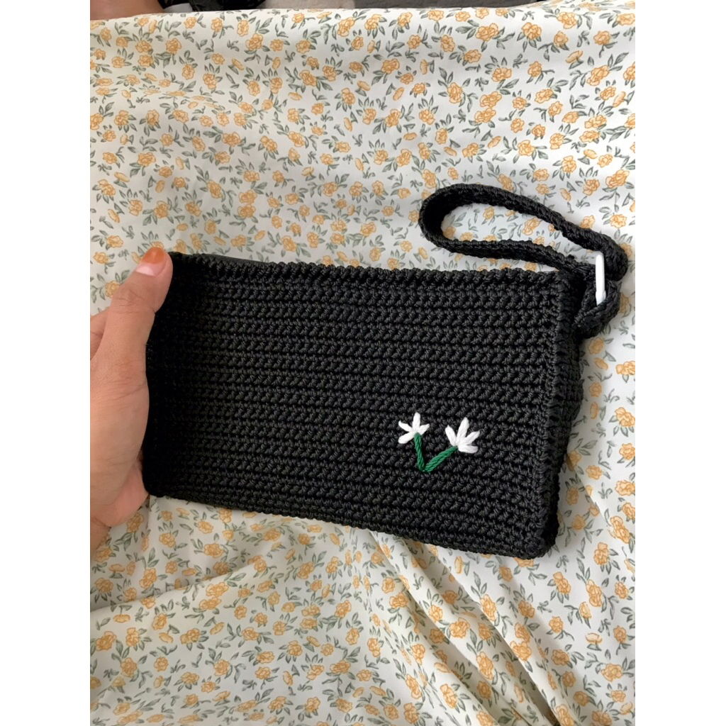 Dompet rajut handmade dompet hp