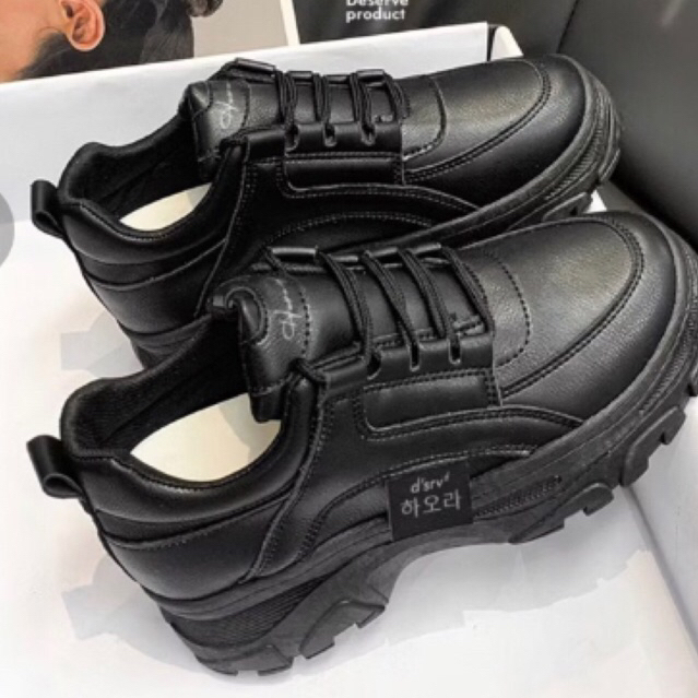 Sepatu Sneakers Wanita Korea HR01-11