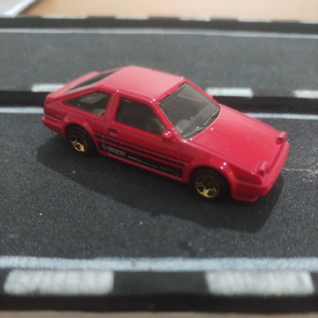 AE86 Trueno Sprinter Mobil Tahu Merah Hotwheels Loose