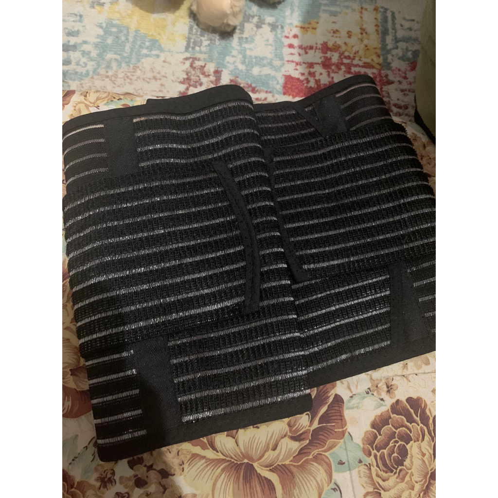 Preloved Korset Momiasi