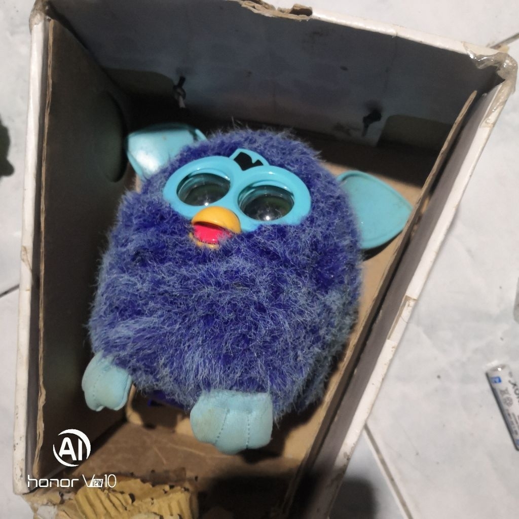mainan furby original