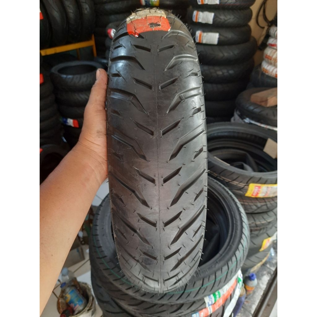 michelin pilot street2. 130/70-17 baru