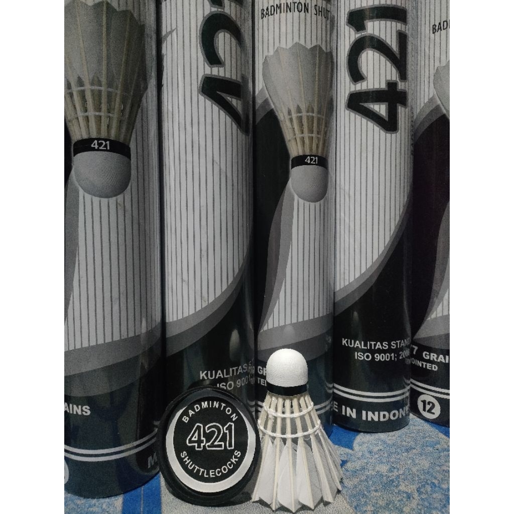 Shuttlecock 421