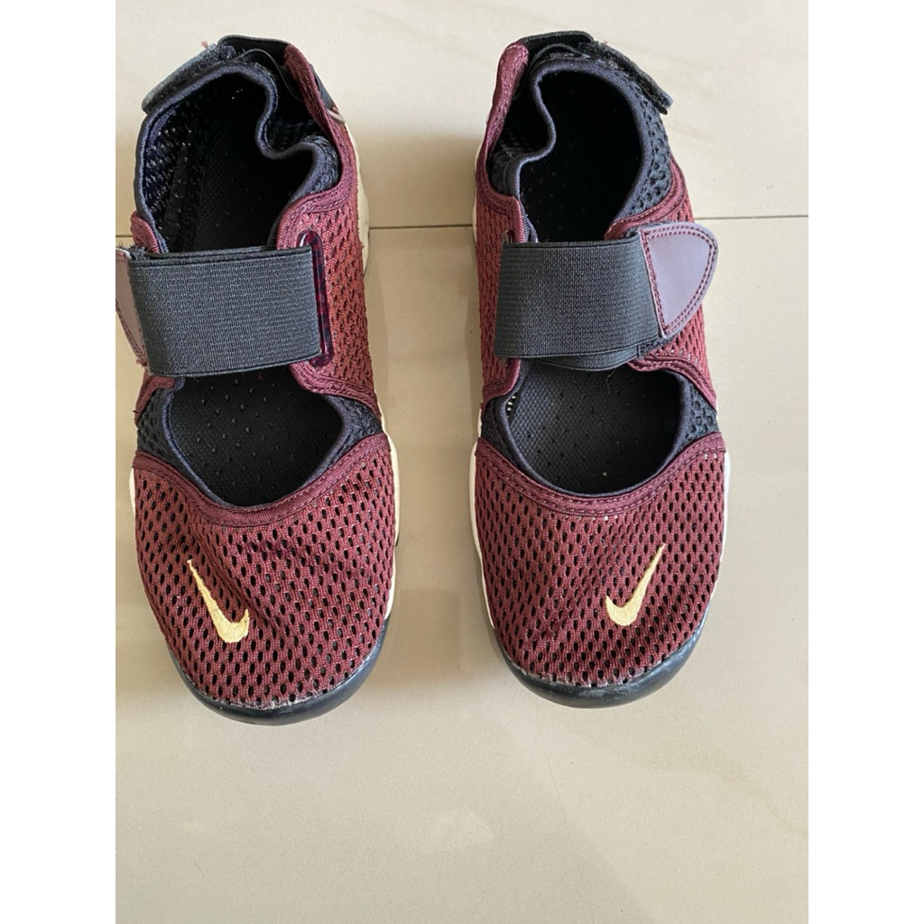 sepatu nike rift preloved