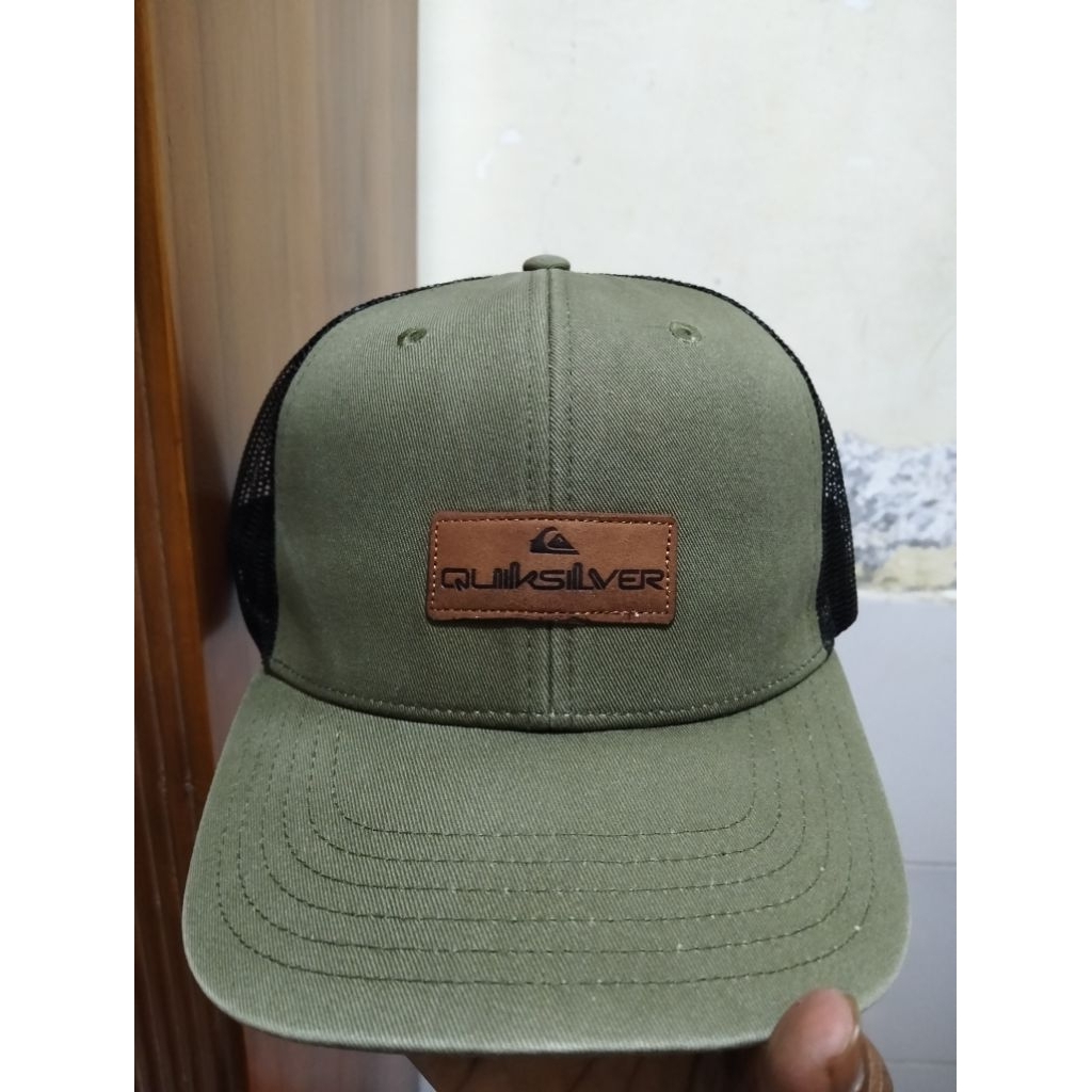 topi second Quicksilver