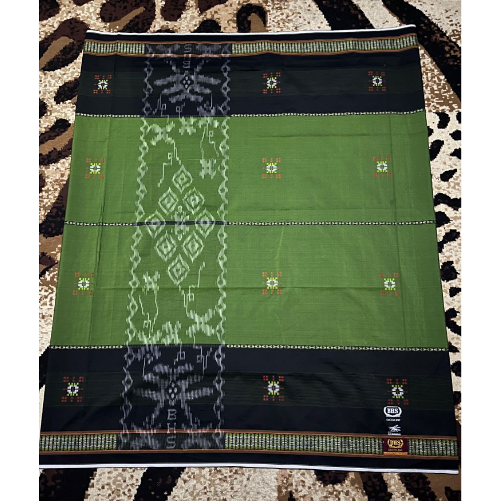 BHS excellent ttd second like new/excellent ttd