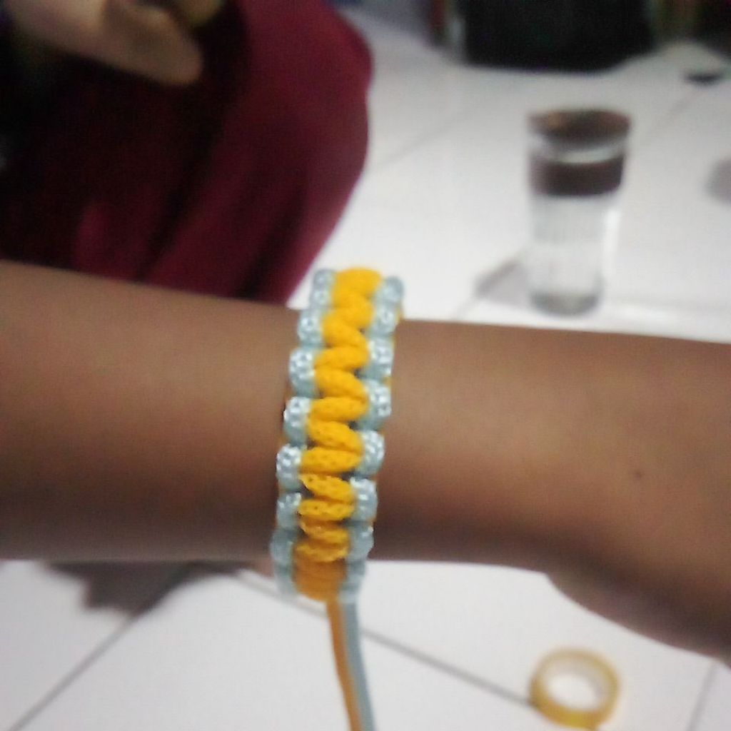 gelang tali kur
