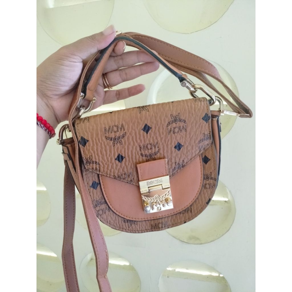 tas selempang sling MCM muat HP dompet kecil tali panjang pengganti