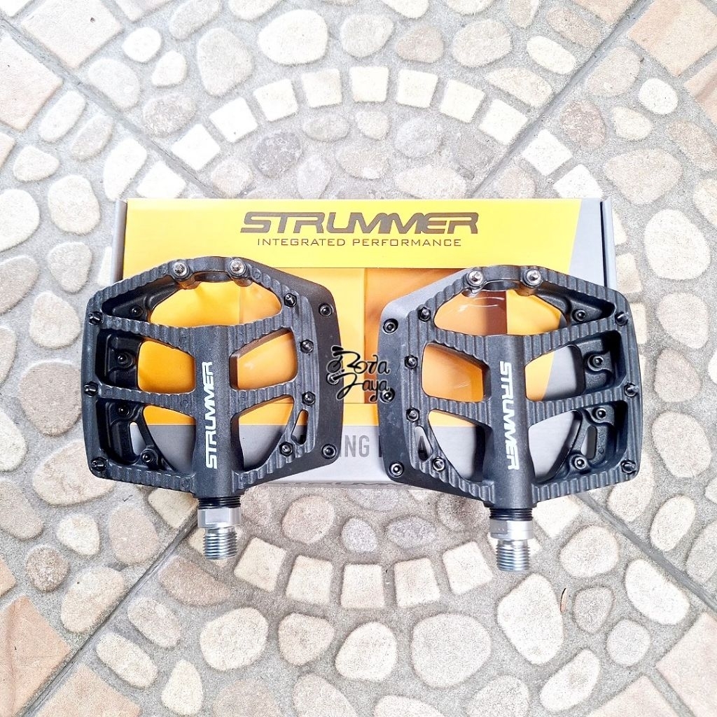 HITAM PEDAL SEPEDA MTB STRUMMER NYLON AS BESAR HITAM