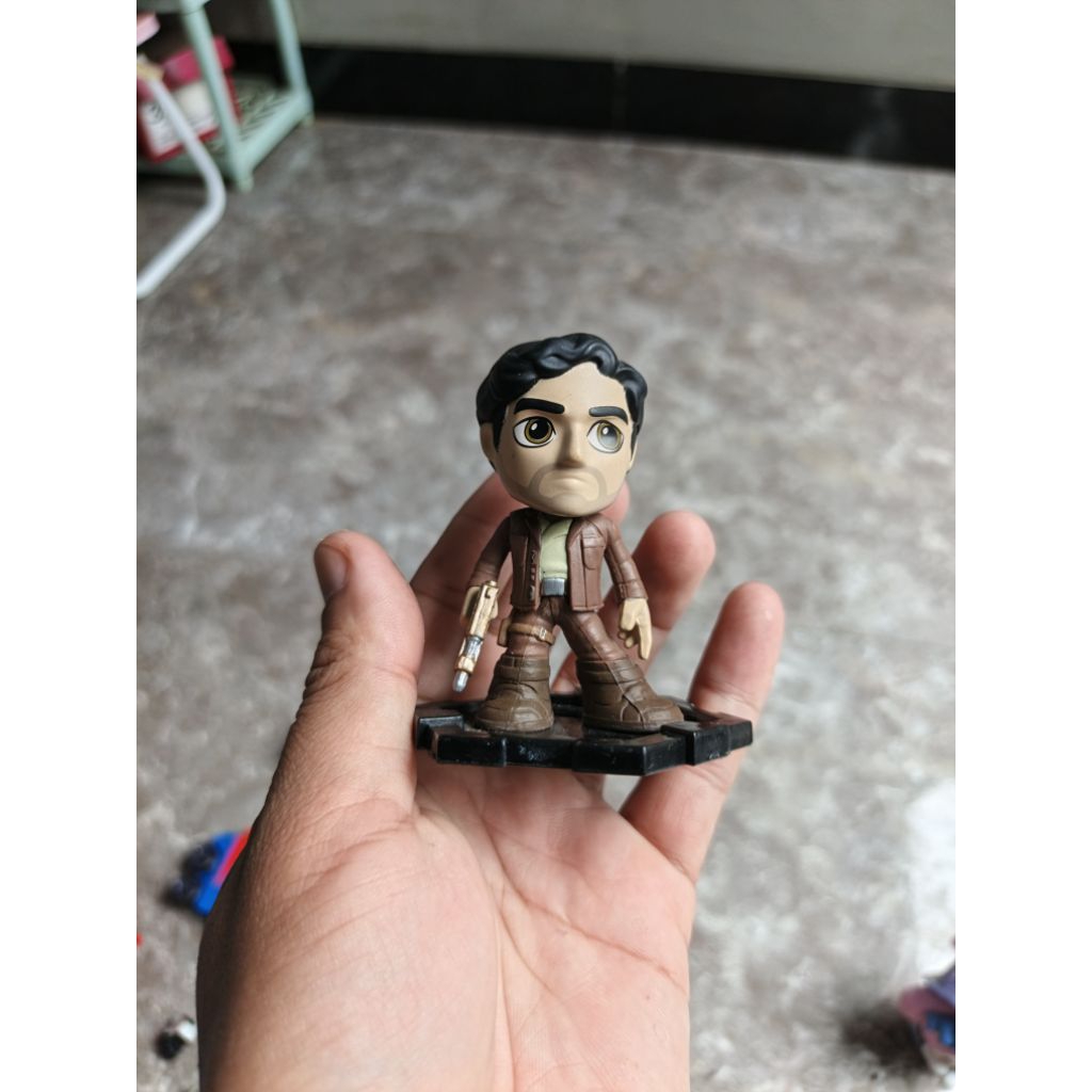 figure funko mysteri minis starwars last jedi poe dameron