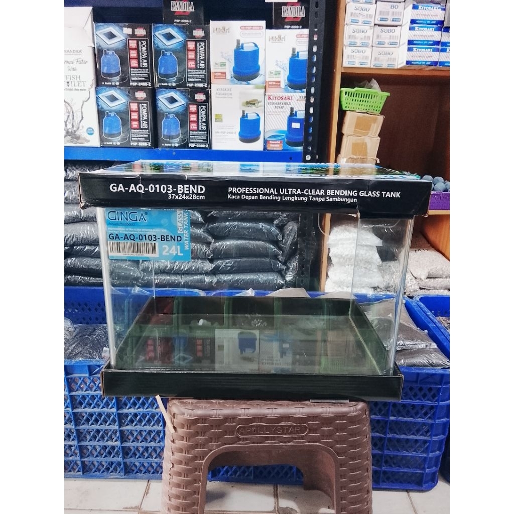 AQUARIUM BENDING ( KACA LENGKUNG ) // 24 LITER ( 37 X 24 X 28 )