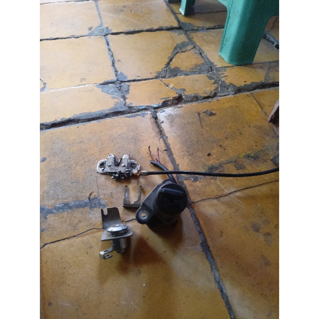 KUNCI KONTAK SATRIA FU KARBU