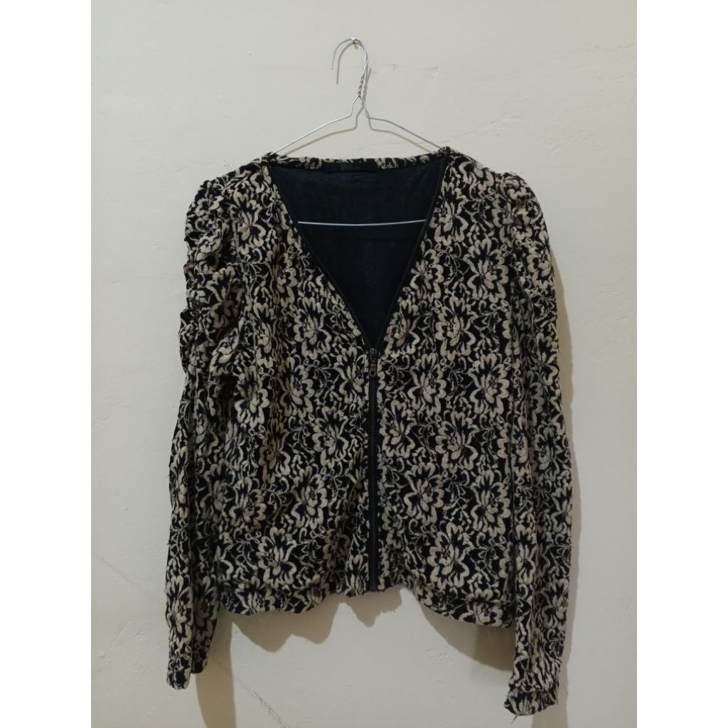 preloved jaket zipper bunga wanita