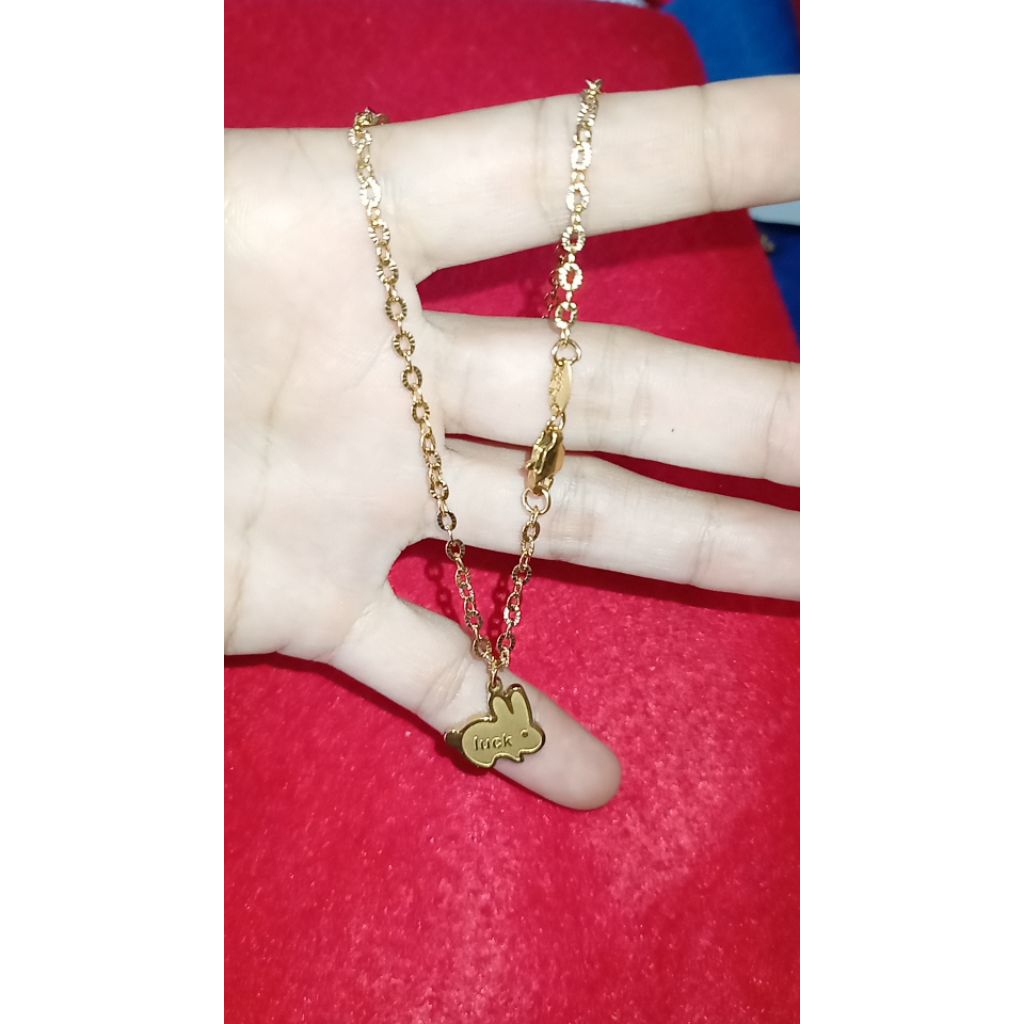 kalung/gelang anak kelinci
