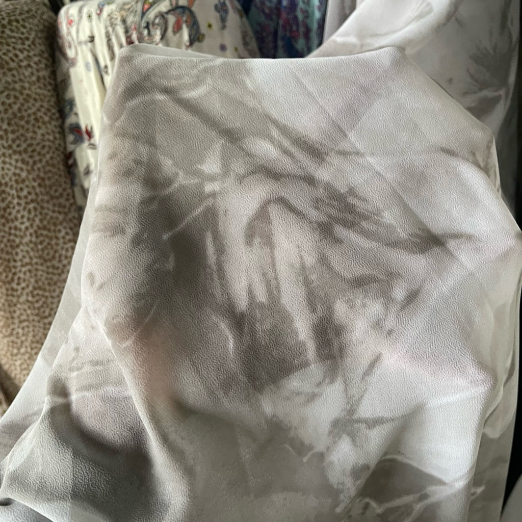 kain ceruty baby doll motif bunga sakura premium - kain zara ceruty - kain sifon ceruti nt