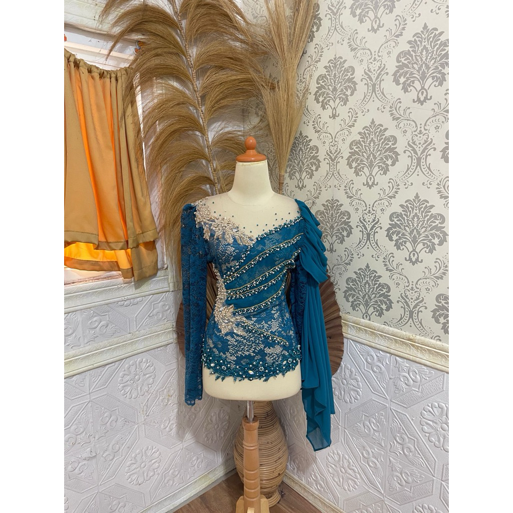 kebaya brokat tempel payet jepang