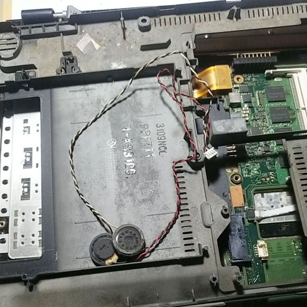 original speaker spiker Fujitsu LifeBook SH782