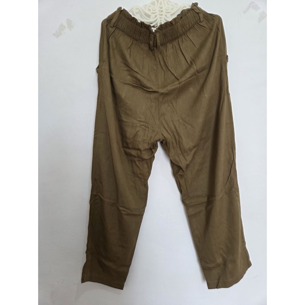 Celana Rayon Paperbag HnM Olive Green Cewek Wanita