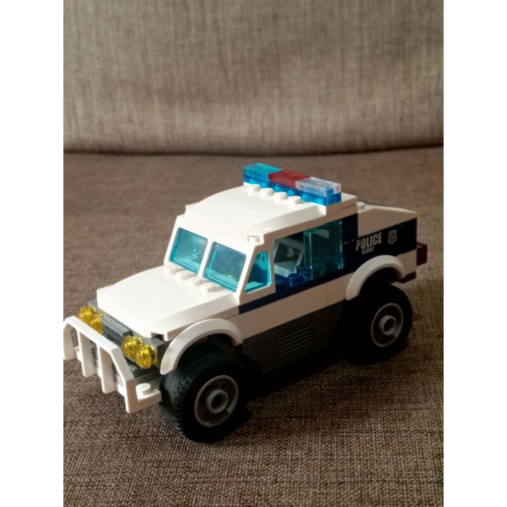 Lego MOC 60067 original/ mobil Jeep Keren/mobil polisi bagus