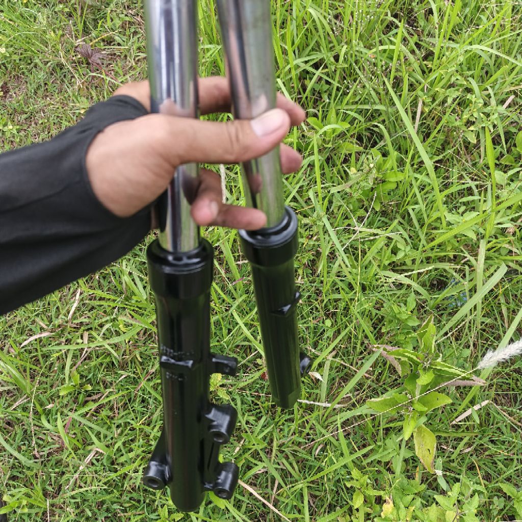 SHOCKBREAKER DEPAN SUZUKI SMASH LAMA SMASH NEW SHOGUN RR FL SMASH TITAN ASLI ORIGINAL COPOTAN