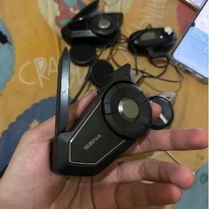 Sena 30K 2.0 intercom helm, mesh on