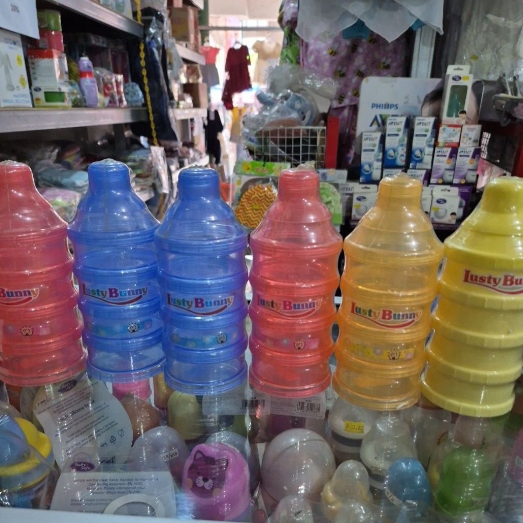 Lusty Bunny Milk Container Takaran Susu 4susun