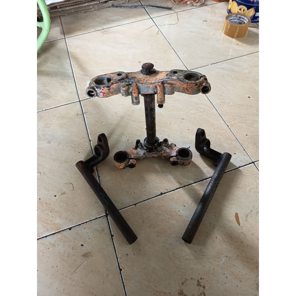 Stang Set T Atas Bawah Suzuki Rgr Original Lepasan Utuh