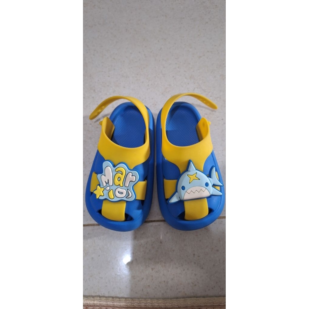 preloved sandal cowok size 16cm