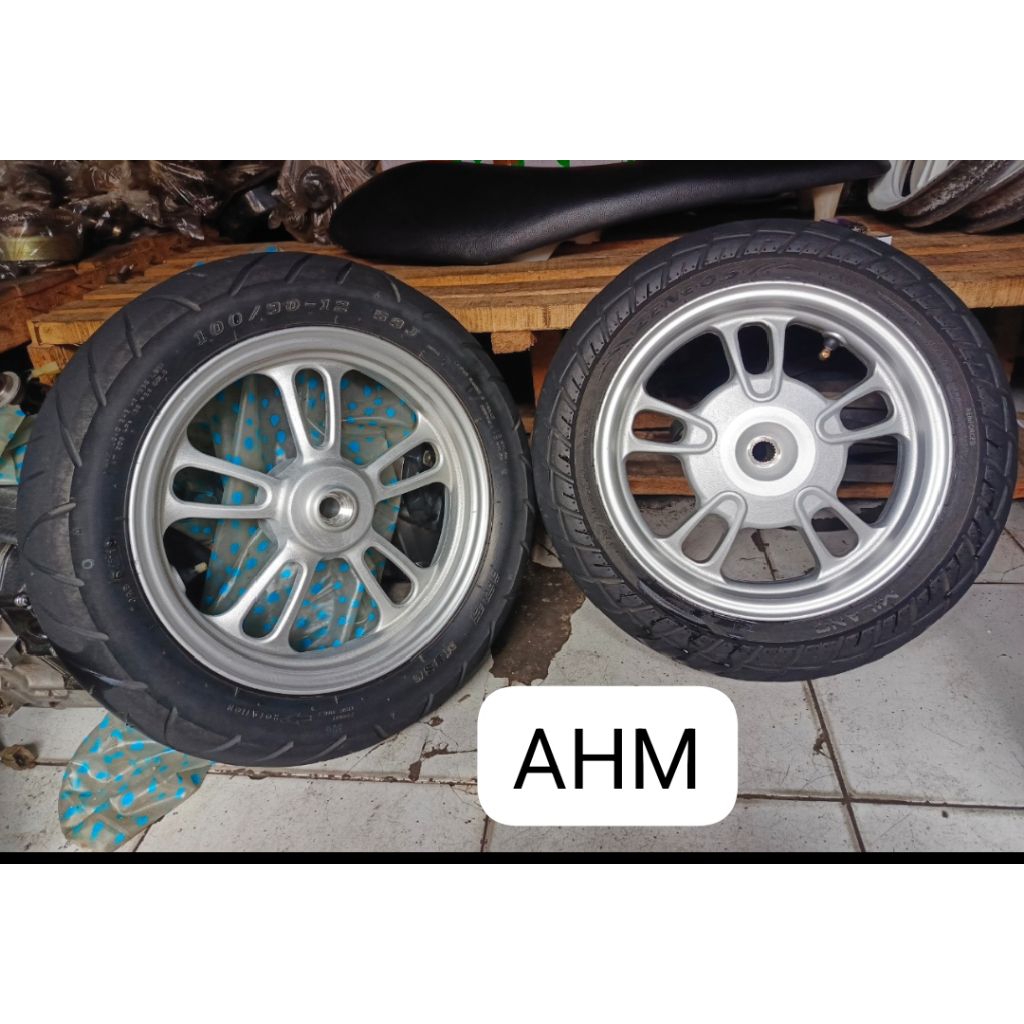 VELG SCOOPY RING 12 DEPAN BELAKANG ORIGINAL COPOTAN MOTOR