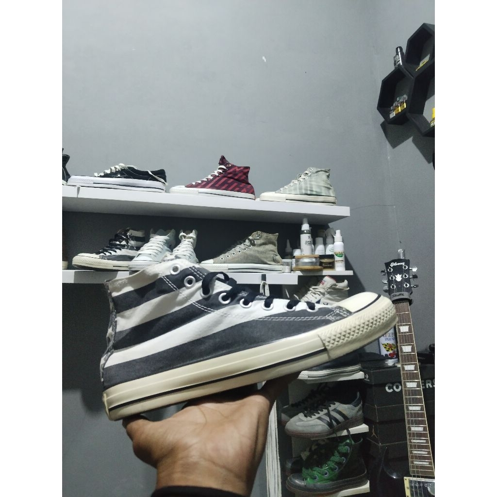 Converse American Flag
