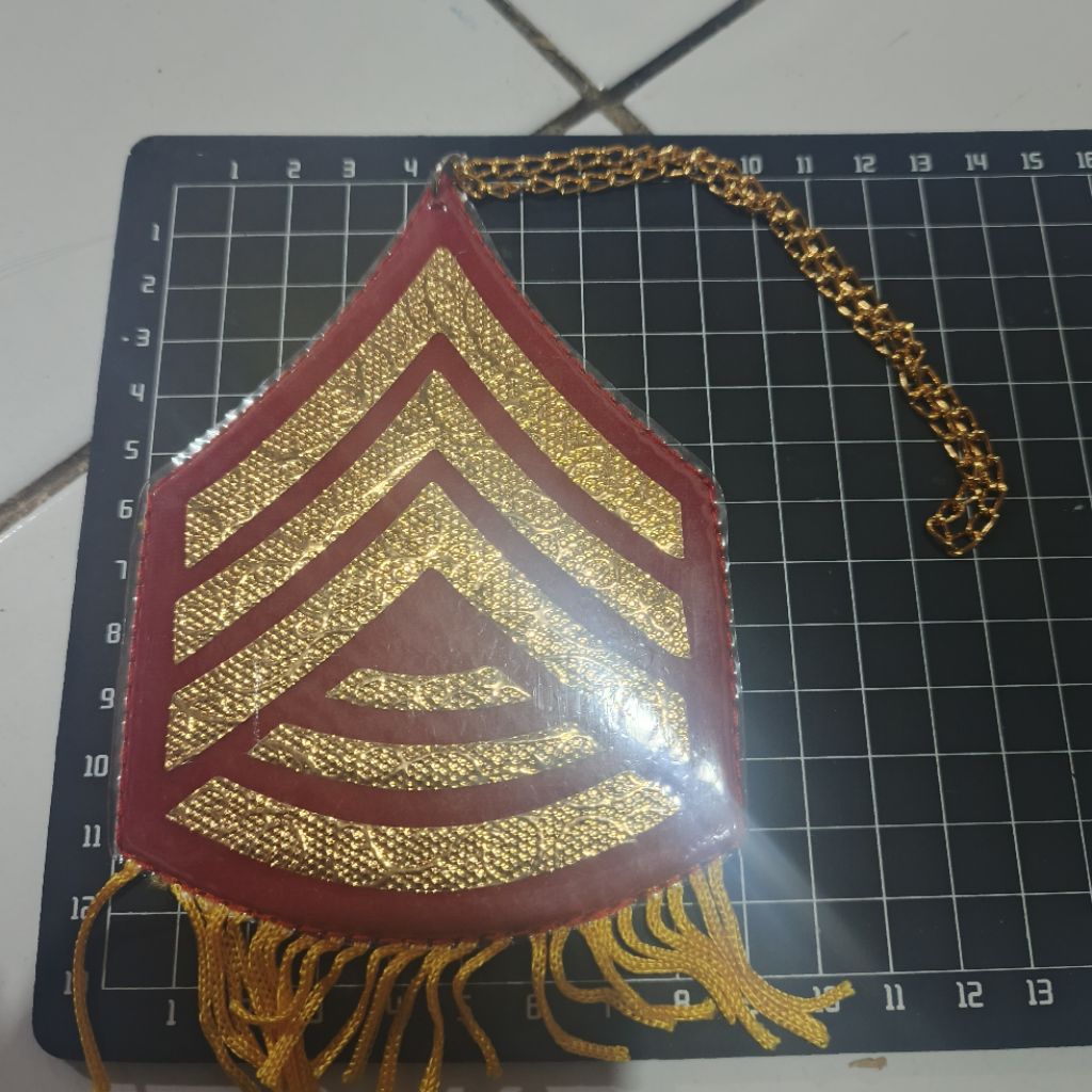 sepron akmil/gantungan mobil