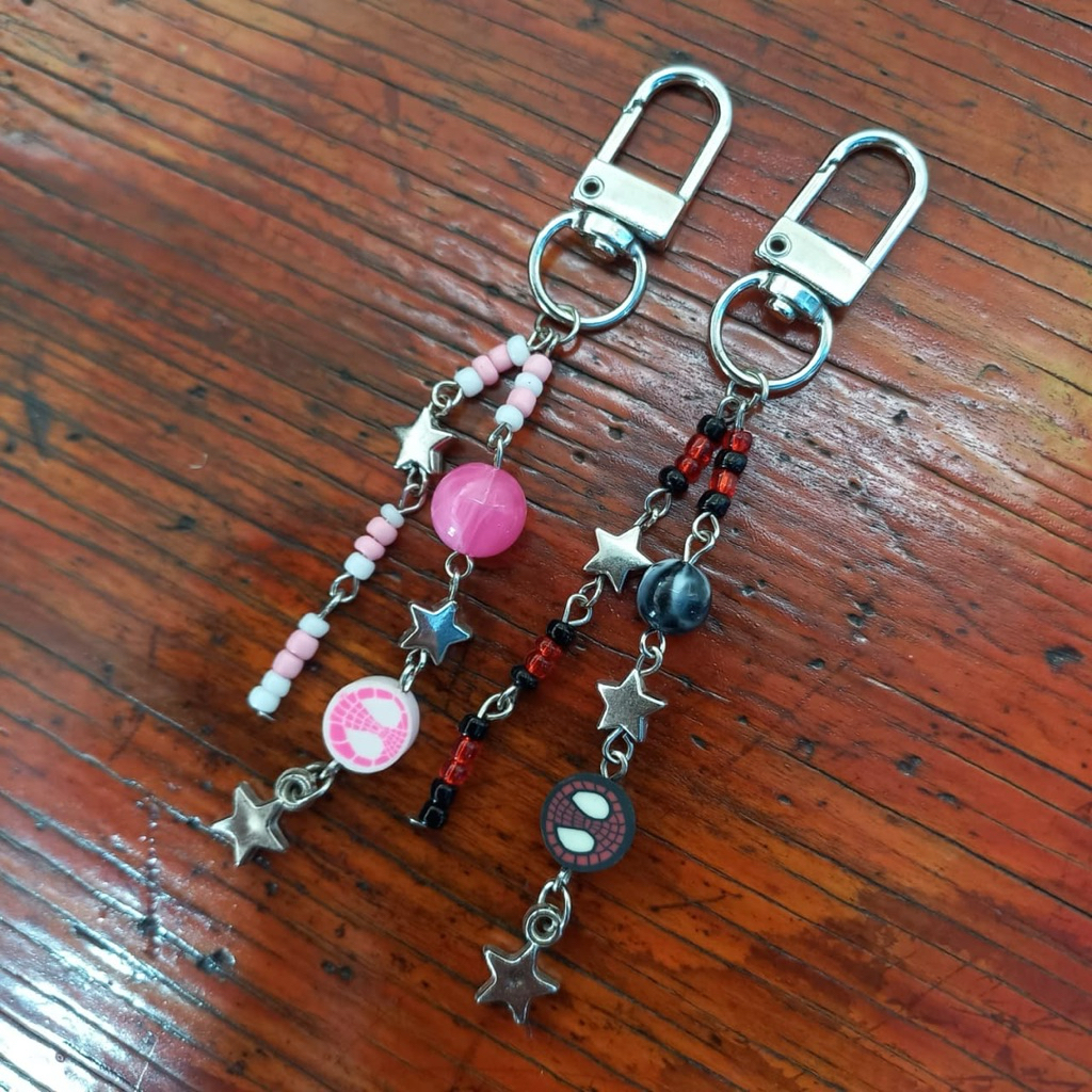 Keychain Couple Spiderman Miles Gwen Keychain Couple Gantungan Kunci Couple Spiderman Gwen Couple Ga