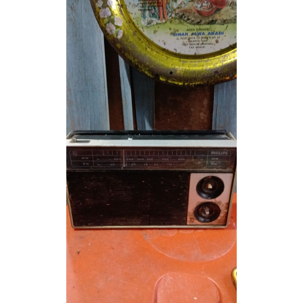 Radio philips 85rb jadul antik kuno lawas vintage display anggap mati