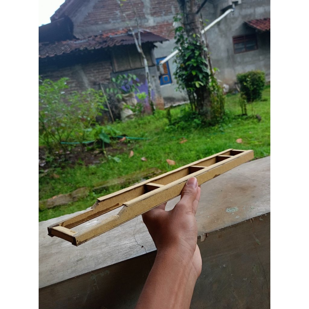 sasis miniatur truck skala 14/skala truk plastik bisa req ukuran bahan karton