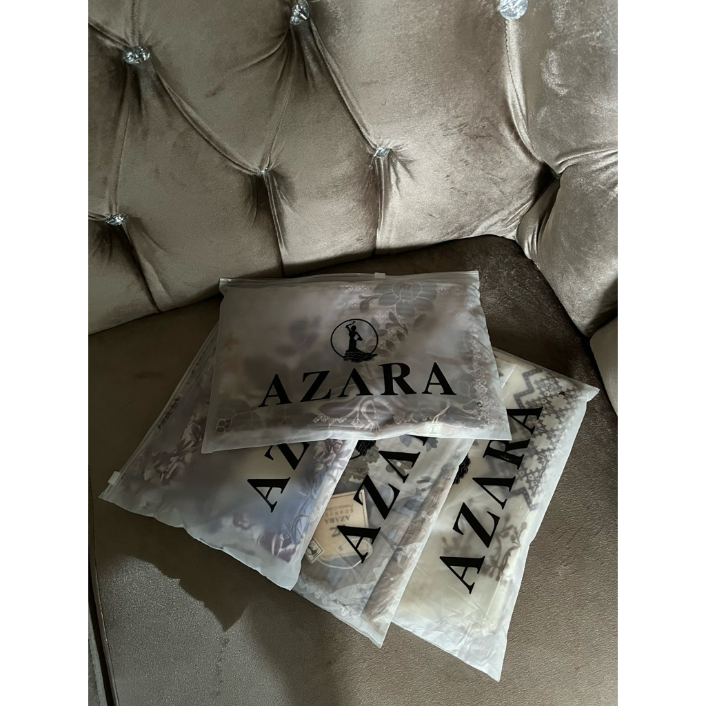 Azara syar’i hijab segi empat motif kemasan pouch 130 x 130 cm