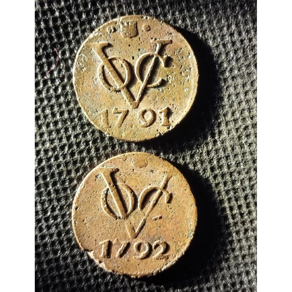 2 keping koin VOC thn 1791 & 1792 asli sesuai foto