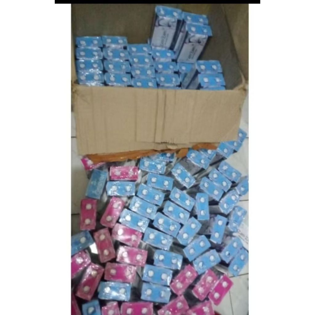 ljk skincare biru & pink