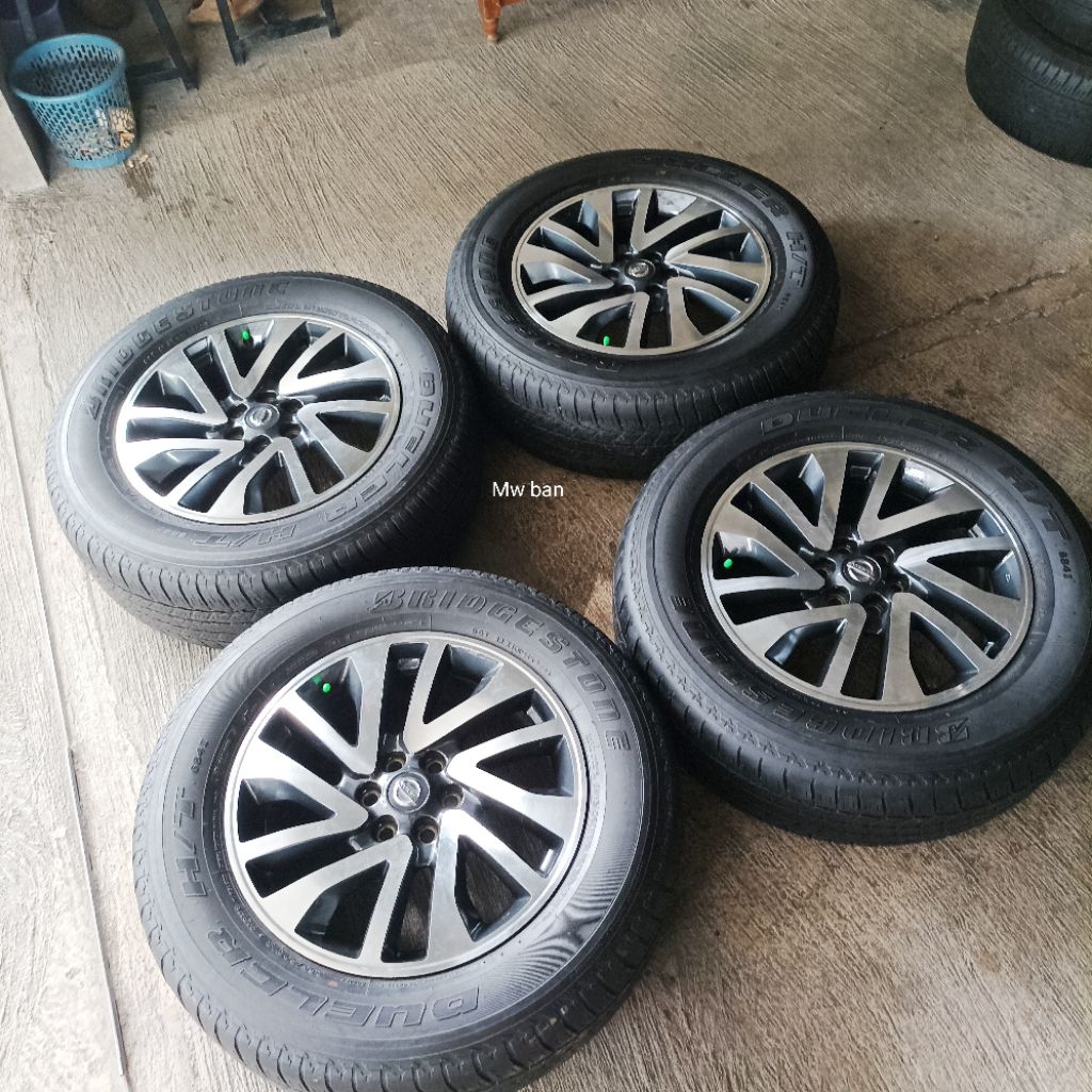 velg Navarra r18 pcd 6x114 +ban