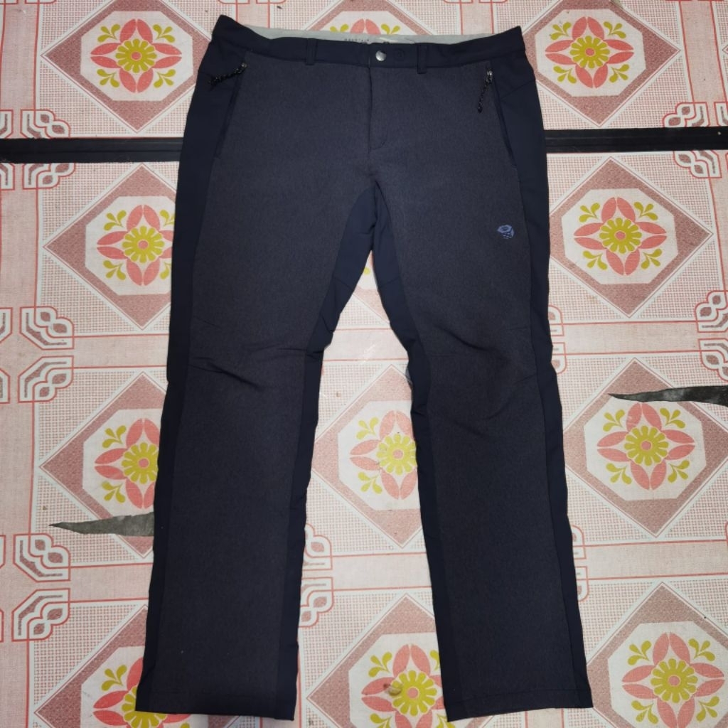 Celana Outdoor MOUNTAIN HARDWEAR