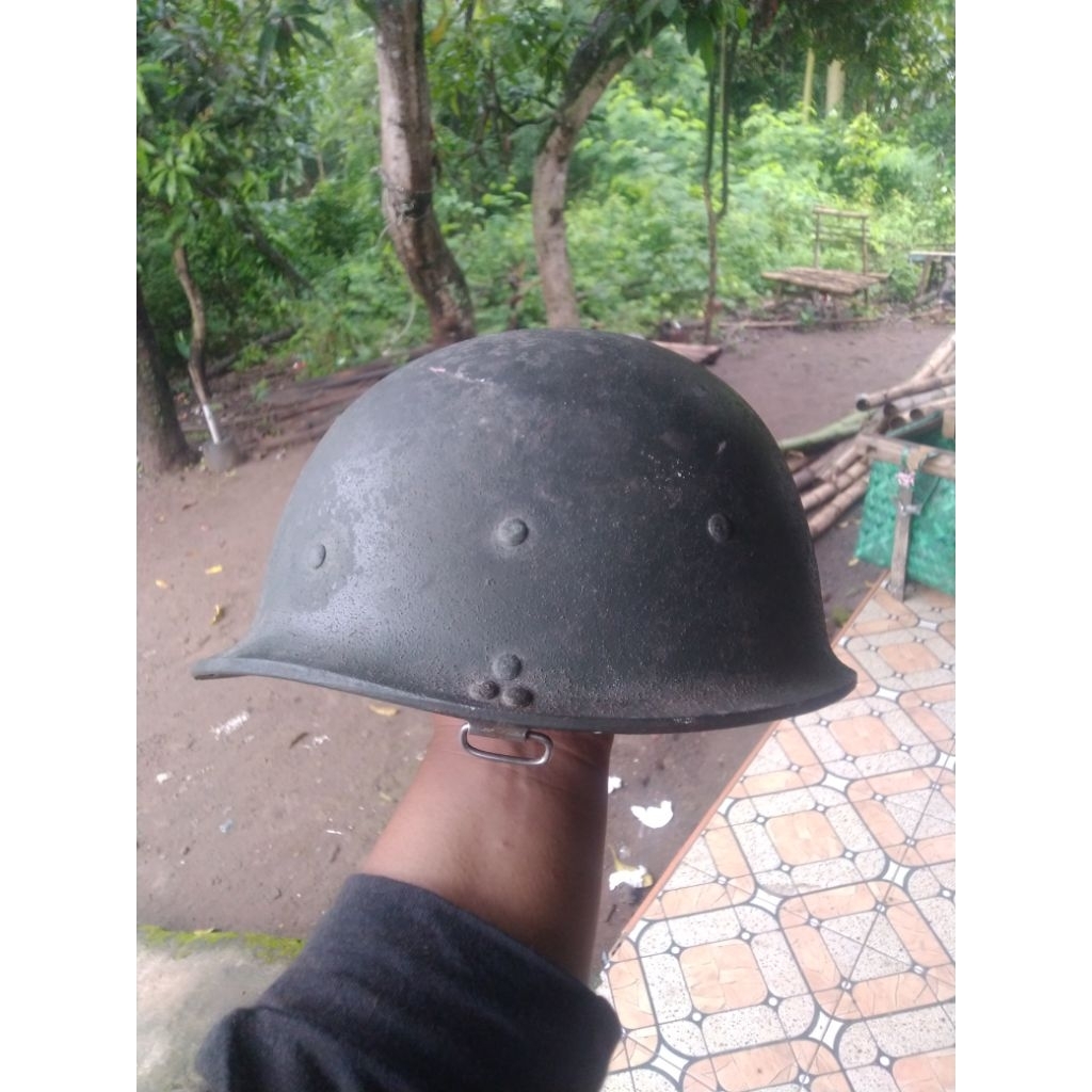 helm perang helm peninggalan helm antik helm vintage helm pahlawan helm perang dunia 2 helm retro