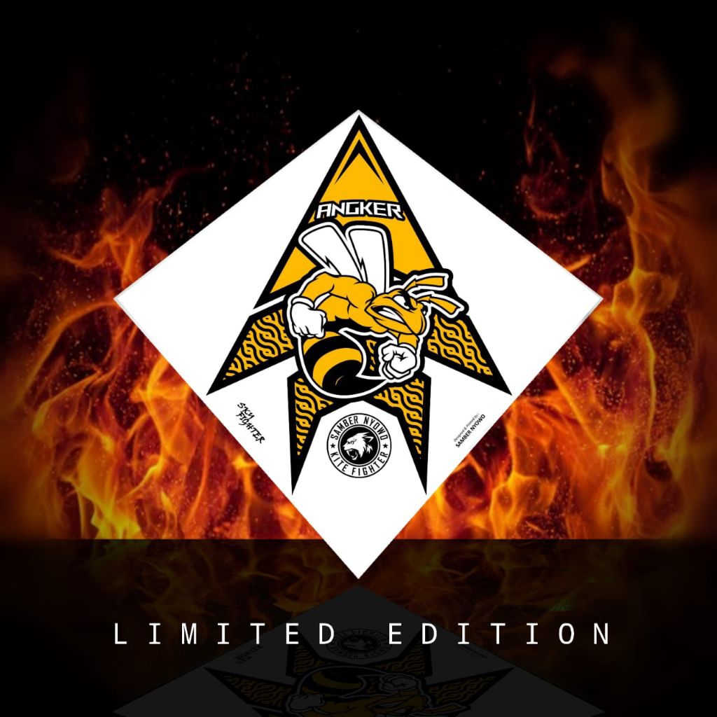 kertas layangan 2 warna