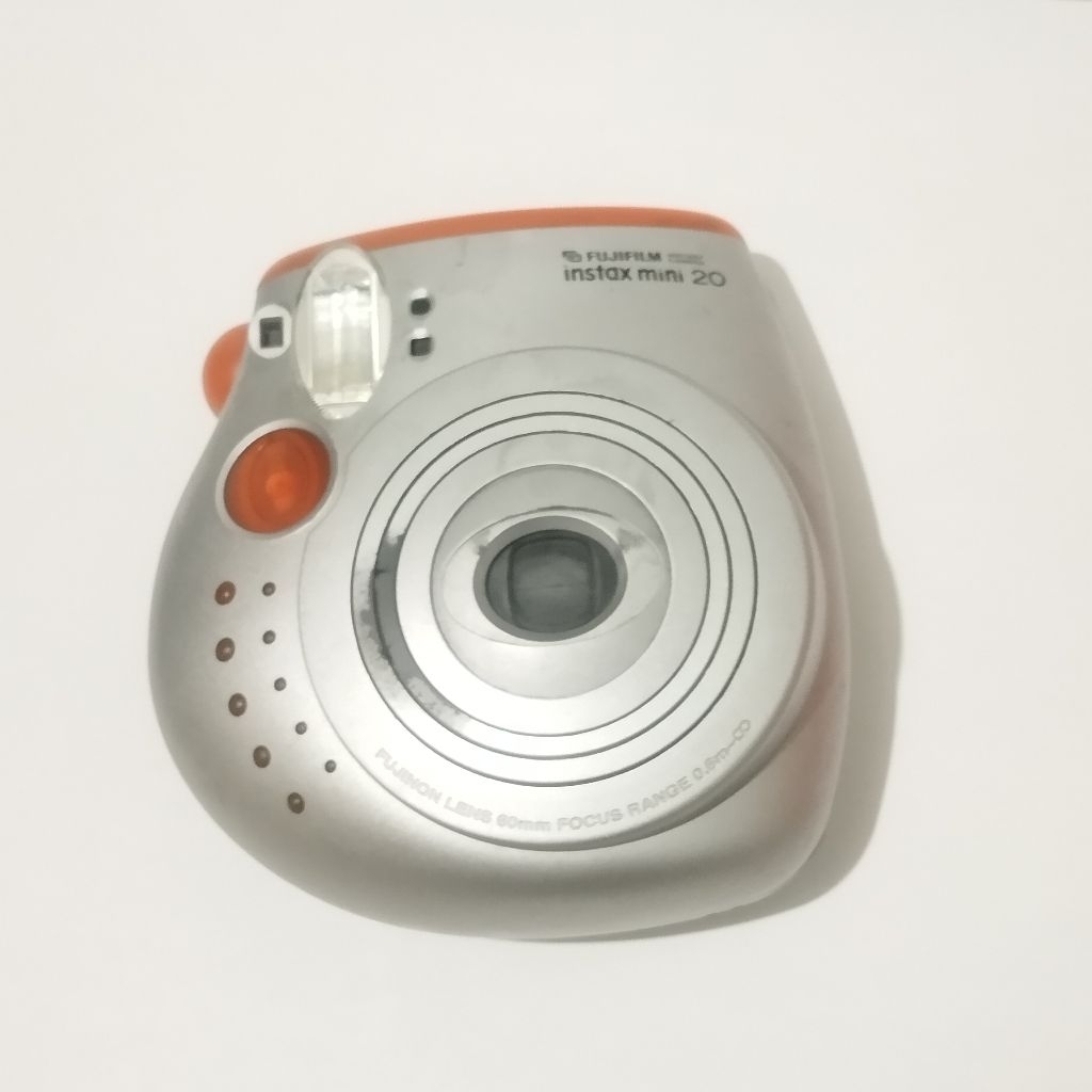 Kamera Instax Mini 20 Choki Limited Edition Preloved Second