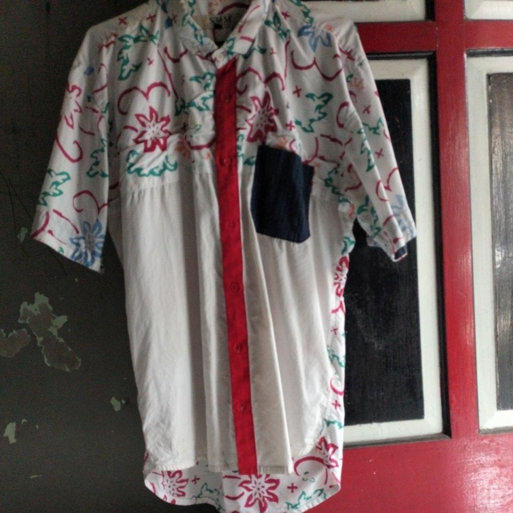 kemeja batik Enom
