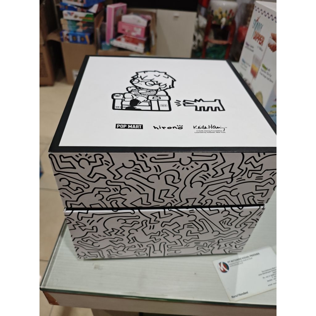 Pop Mart Hirono keith haring