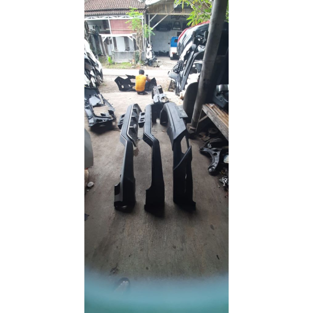 bodykit ori vrz legender depan ready