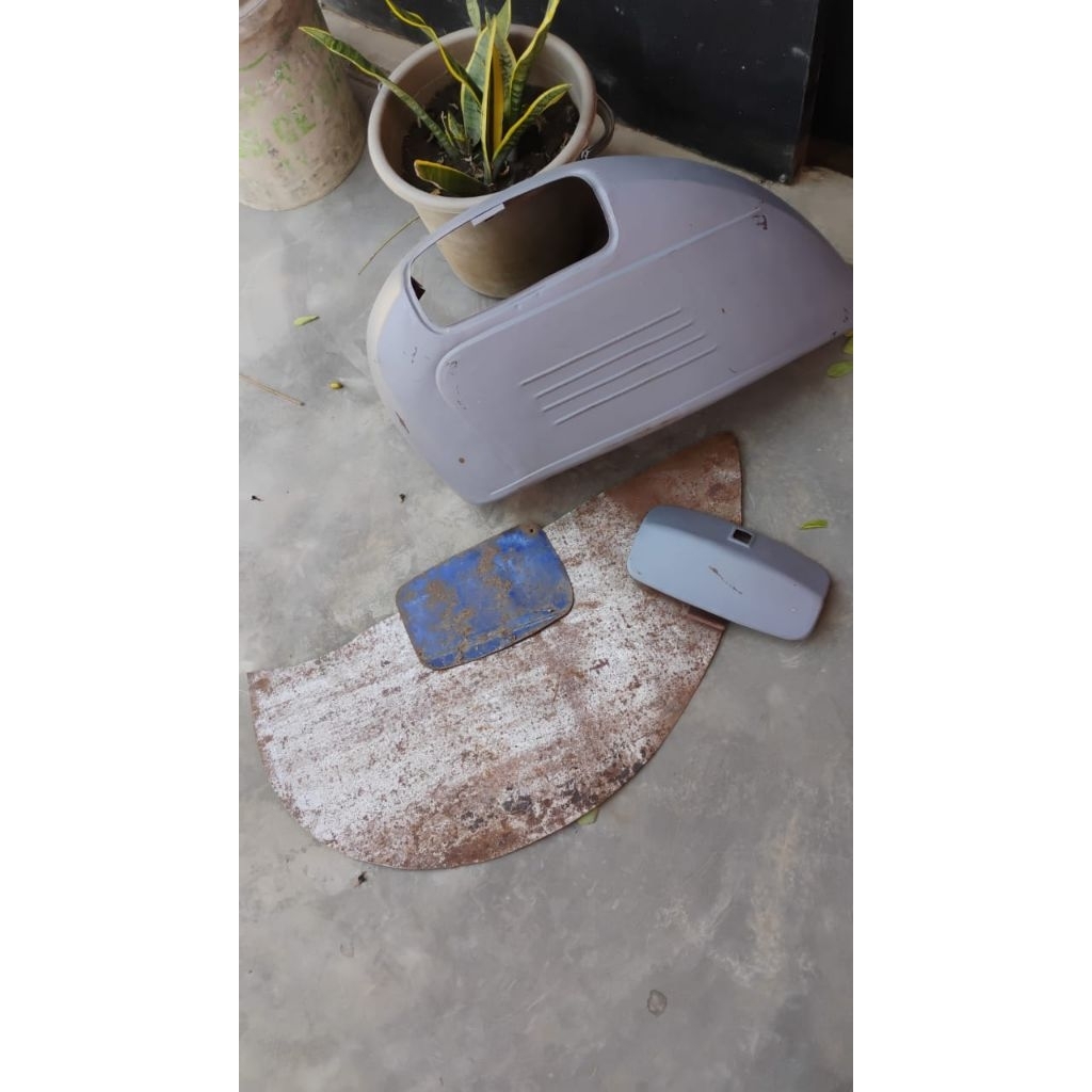 tepong vespa sprint kiri