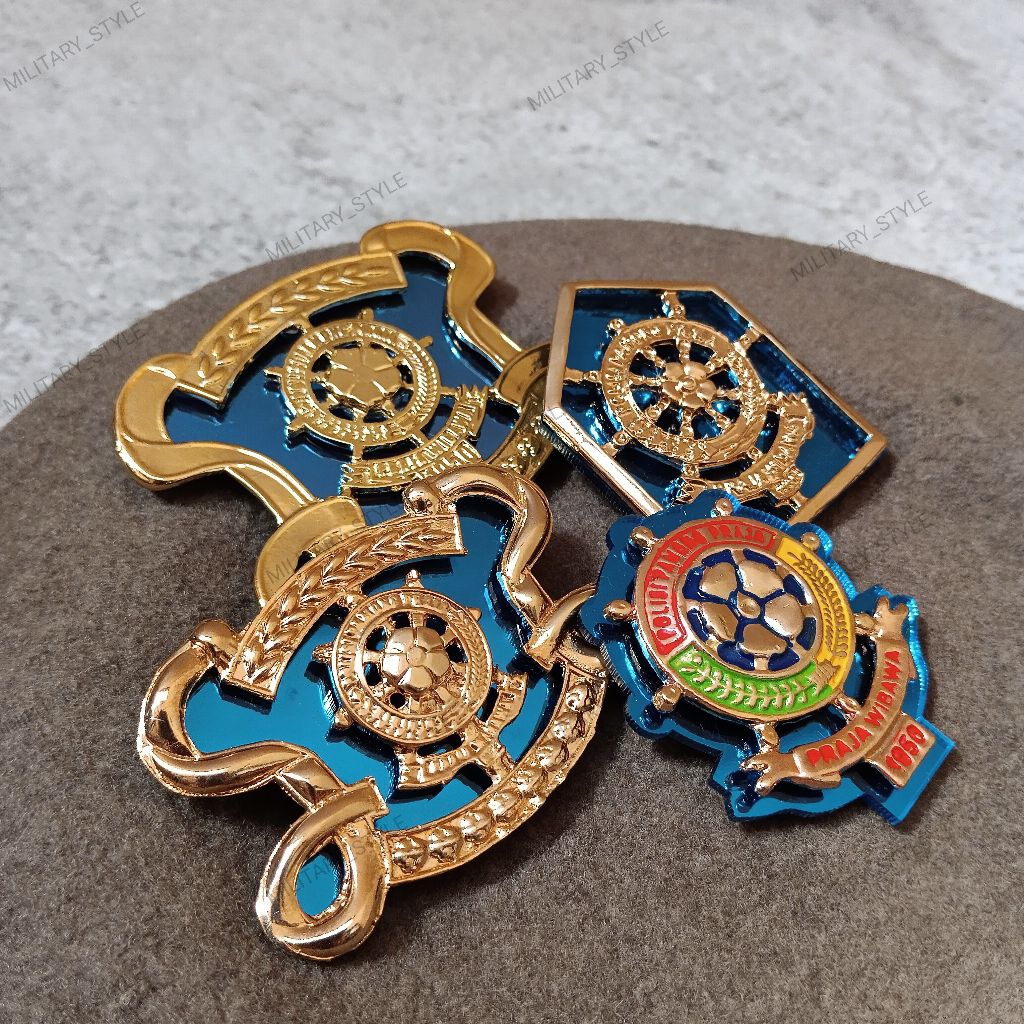 topi baret camel dan emblem baret pol pp