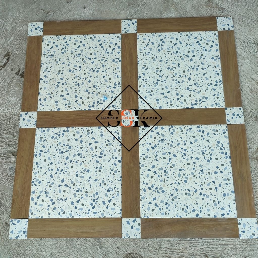 Keramik Lantai 50x50  Keramik Carpot Kombinasi 10x10 | 10x50