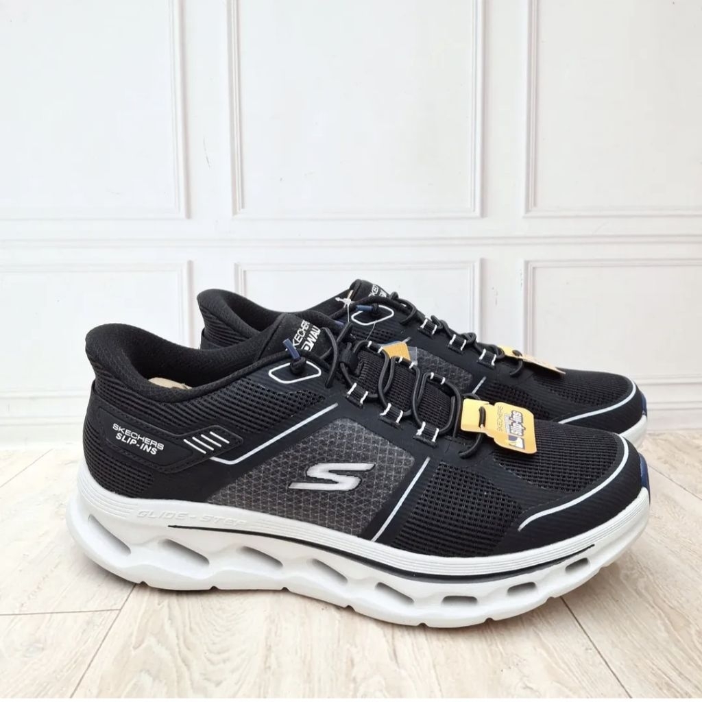 Sepatu Sneakers Pria Slip On SKECHERS Go Walk Glide Step 2.0 216663/BKW 100% Original Resmi (Size 42
