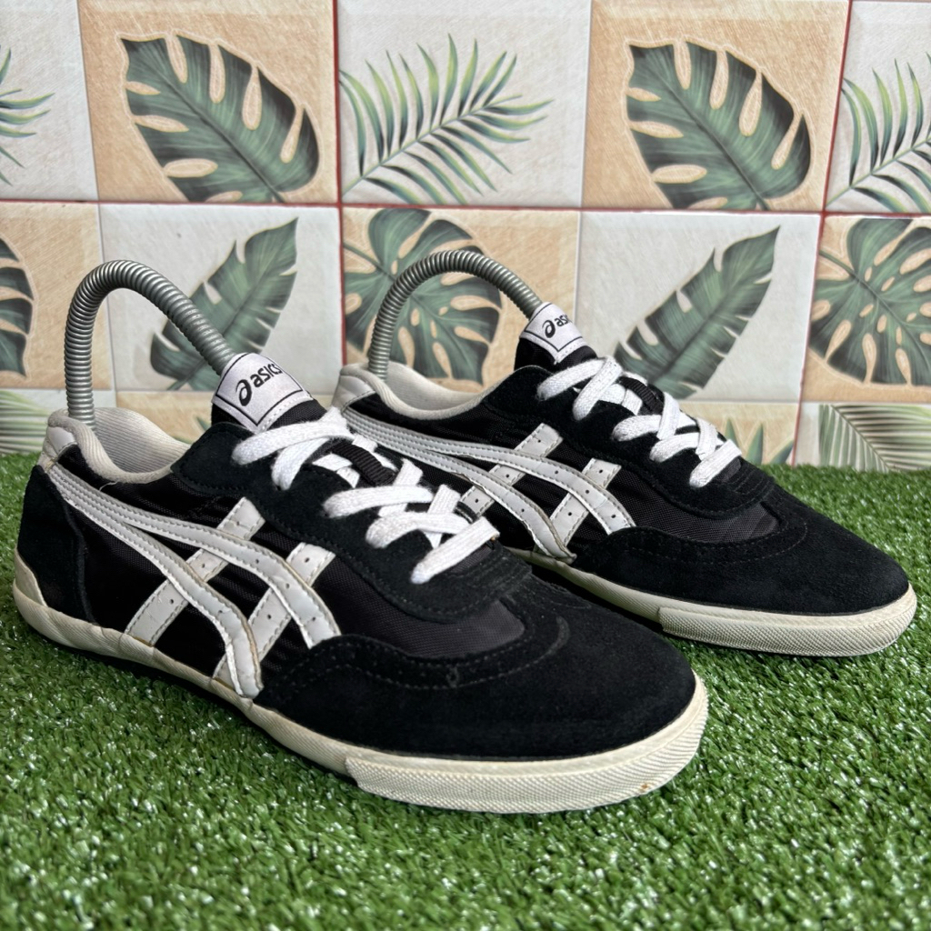 Sepatu Asics 37 second original